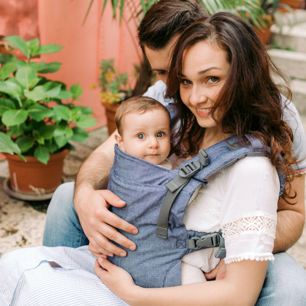 Quel porte bébé store physiologique choisir